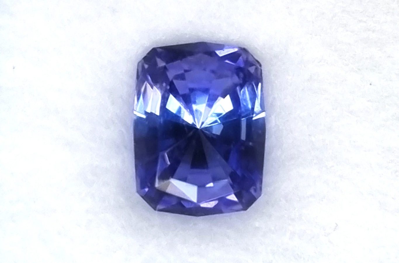 Tanzanite non chauffée 1.54 ct
